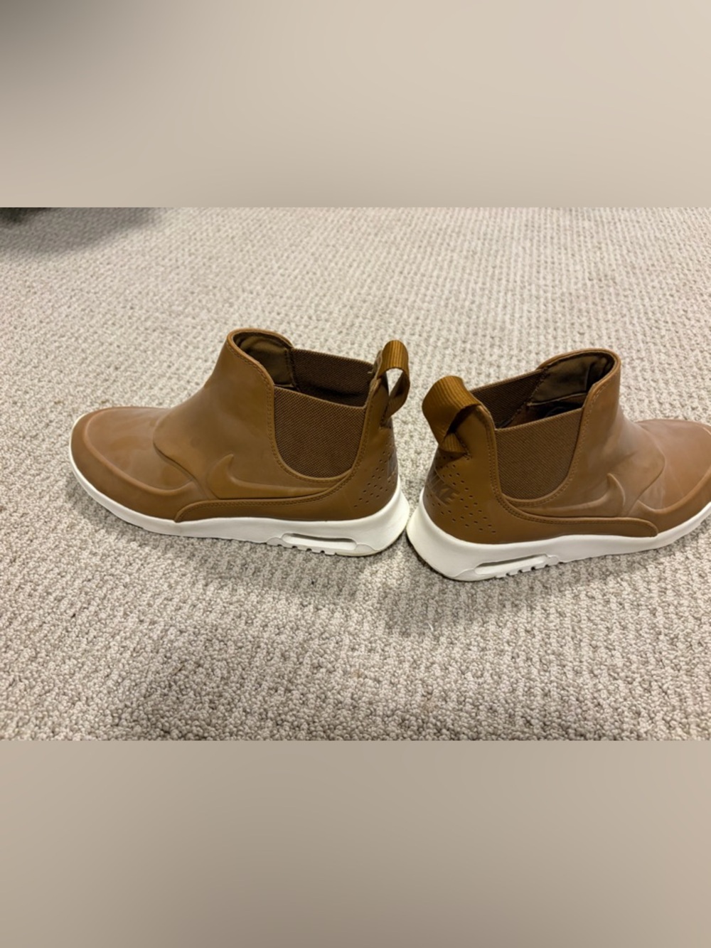 Nike Brown Slip-On Chelsea Sneakers with White Soles